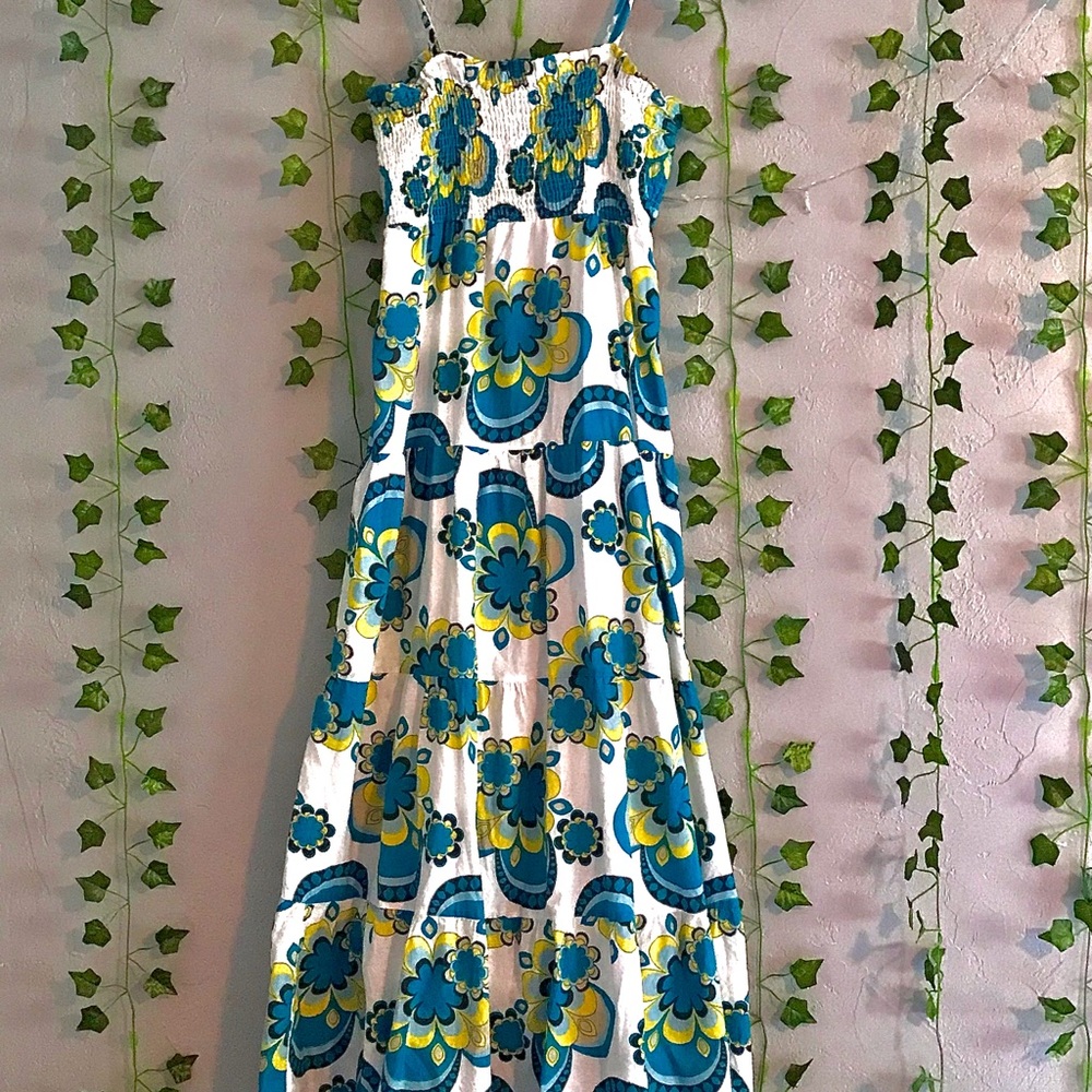 Speed Control Sundress. Size: Large in Juniors.